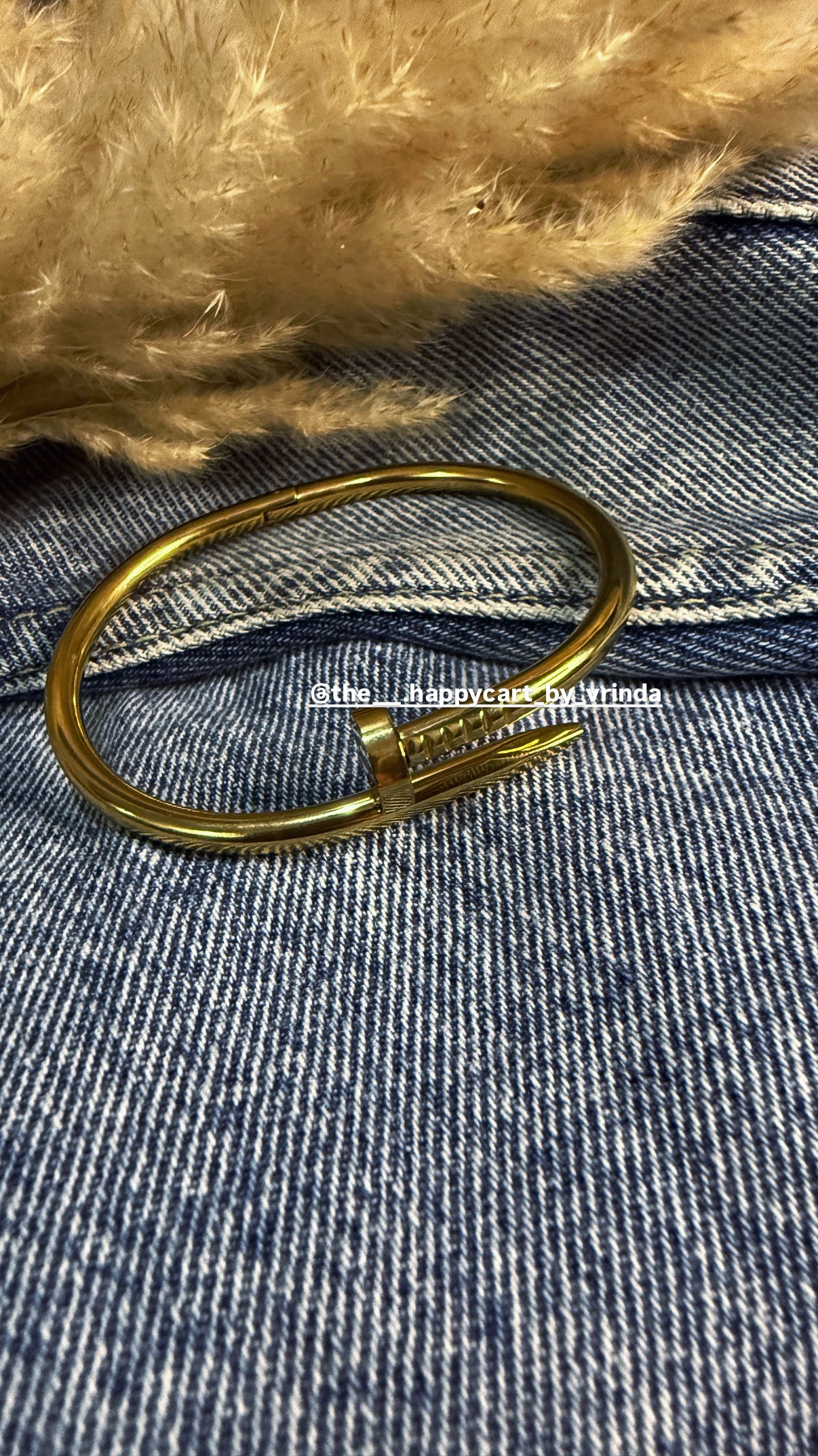 Nail Bracelet